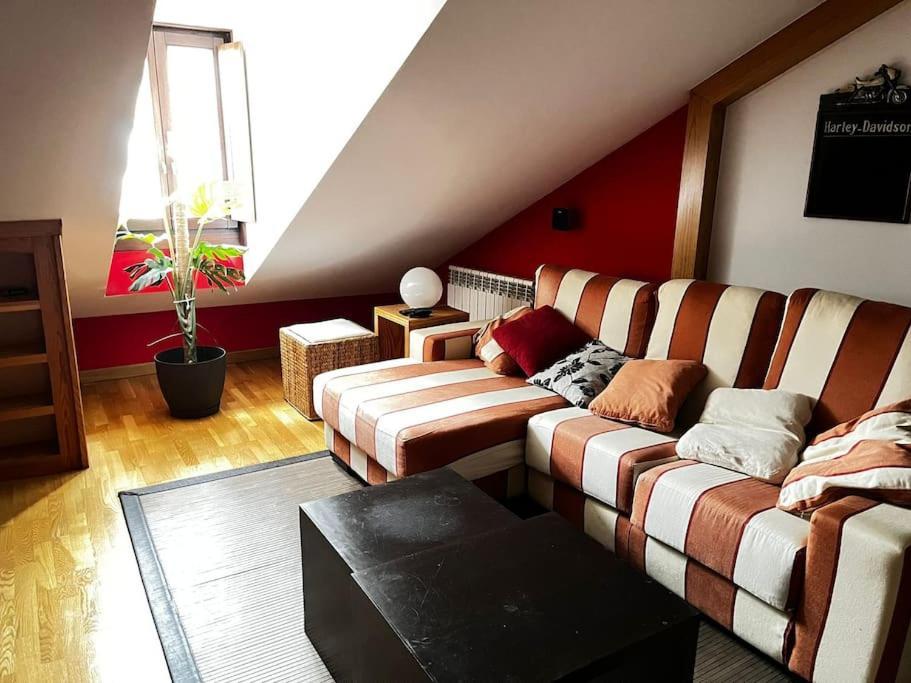 Apartamento Castillo Ponferrada. Eksteriør billede